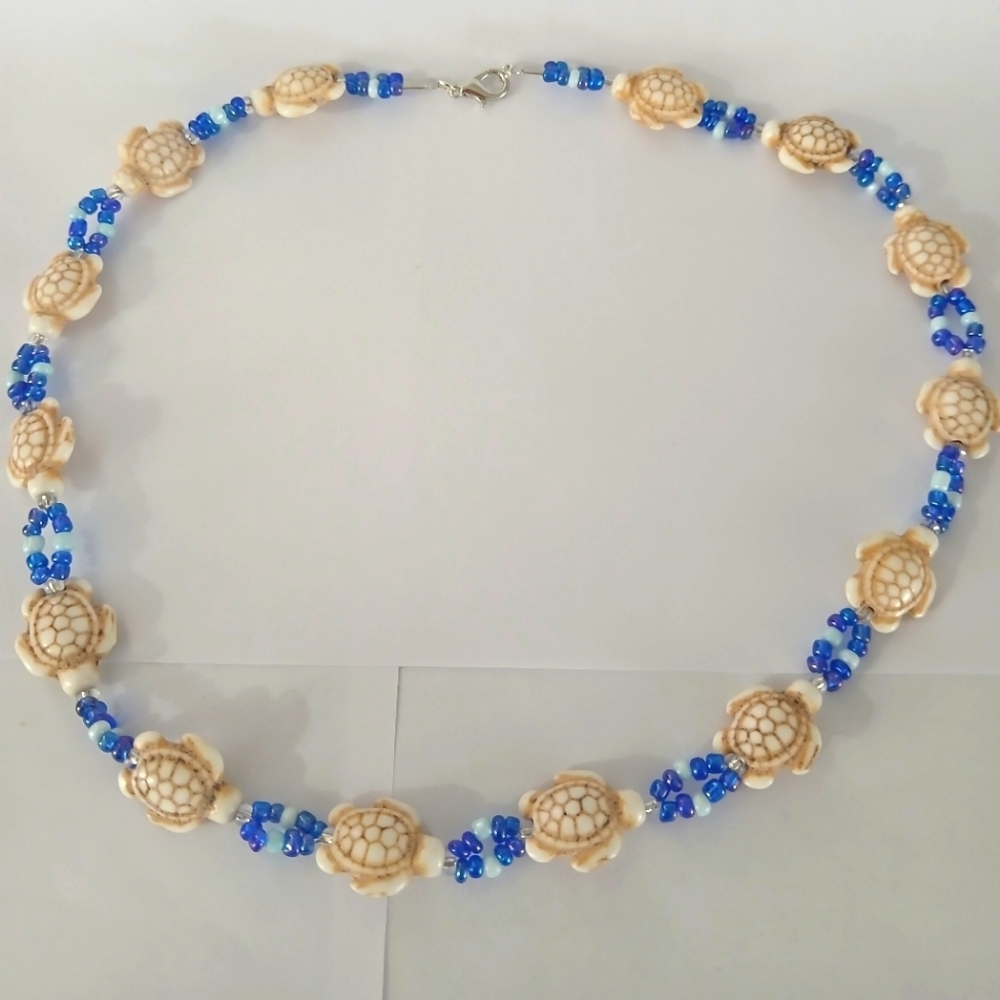 Handcrafted HOWLITE Tuquoise Turtle Necklace